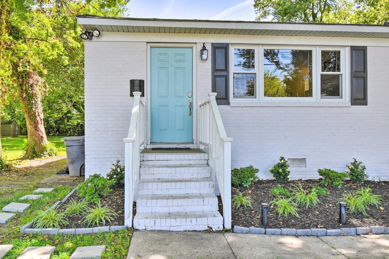 Charming Hampton Home With Yard 2 Mi To Beach! Exterior photo